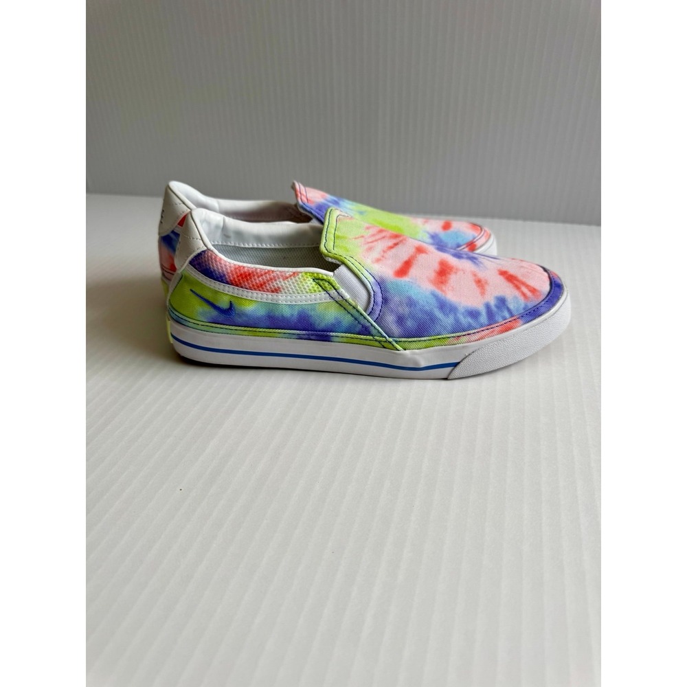 Nike Court Legacy Slip Ons - Size 8.5